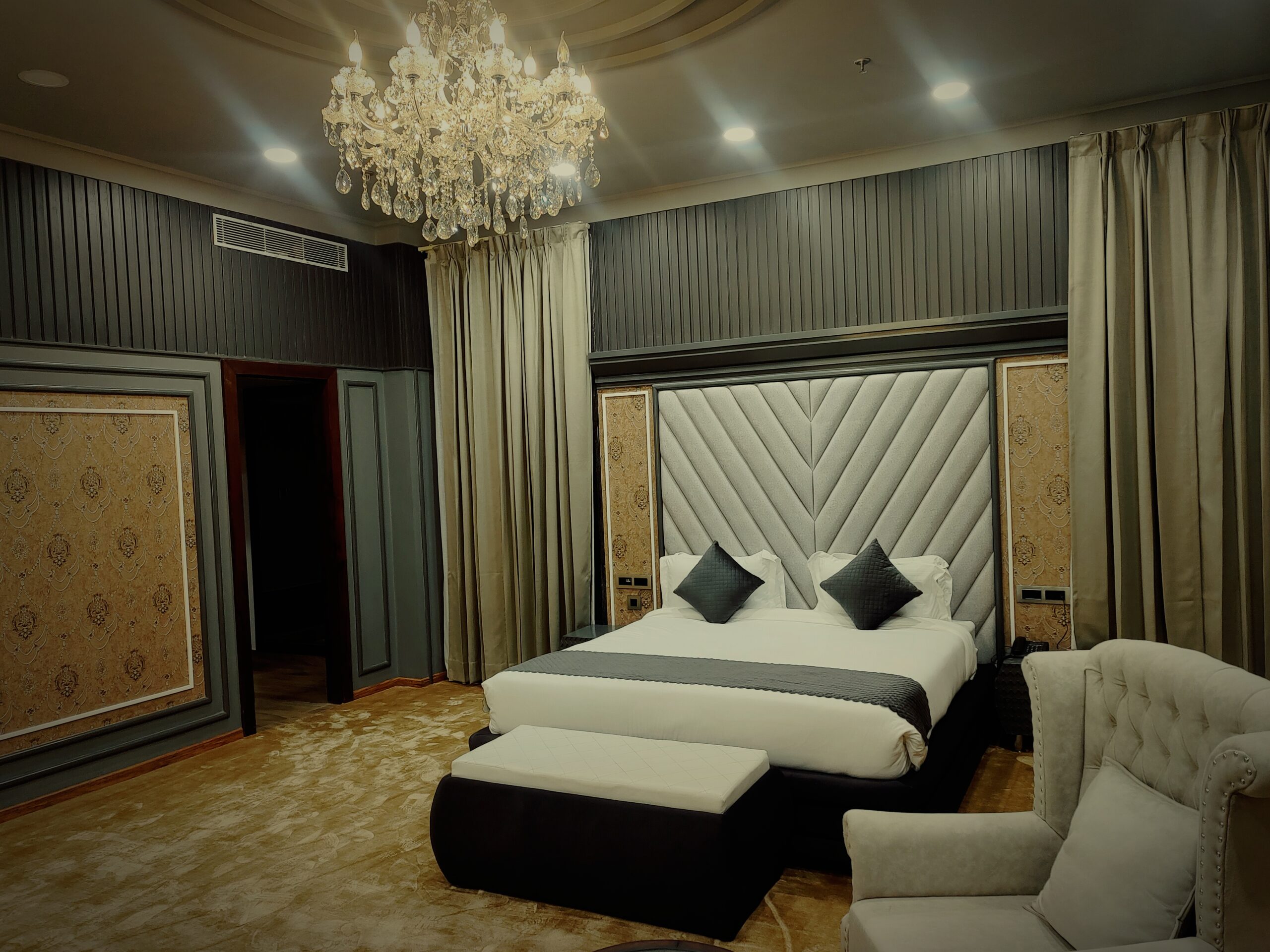 Hotel room detail
